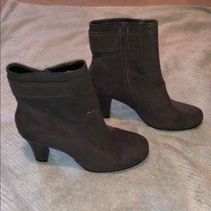 Gray A2 remote control ankle boots